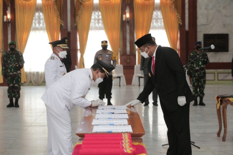 Pengambilan Sumpah Jabatan Bupati dan Wakil Bupati Tanbu