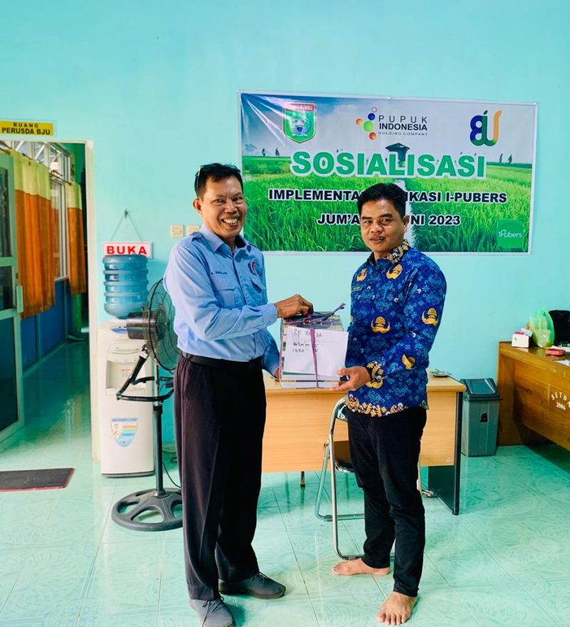 Direktur PT BJU, Achmad Marlan Berbagi Alqur'an ke desa-desa dan Pondok Pesantren