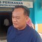 Anggota DPRD Kotabaru Awwaludin Saat Melihat Mahasiswa KKN asal Fakultas Perikanan dan Keluatan ULM Banjarmasin