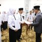 Penyerahan SK Guru PPPK Pemkab Tanah Bumbu