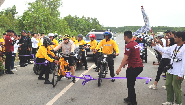 H Isam Berhasil Finish Terdepan di Ajang Jhonlin Group di Kabupaten Tanah Bumbu, Kalimantan Selatan