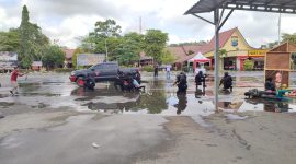 Khairil / Metro Kalsel / Simulasi Pengamanan Sispamkota Pemilu 2024 di Halaman Mapolres Tanah Bumbu, Rabu (30/8/2023). 