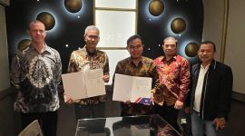 Pemerintah Kabupaten Tanah Bumbu sudah bekerjasama dengan Briton Internasional Engslish yang merupakan perpanjangan Universitas Cambridge Inggris