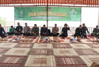 Sejumlah Peserta Didik (Serdik) Sespimmen Polri Program Kuliah Kerja Profesi (KKP) melakukan Cooling sistem dan Masdarwis di Destinasi Wisata Pulau Burung, Kecamatan Simpang Empat, Tanah Bumbu, Kamis (21/9/2023).