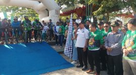 Bupati Tanah Bumbu dr HM Zairullah Azhar, Saat Lepas Peserta Fun Bike di Rangkaian Acara Haornas