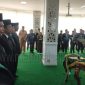 Bupati Tanah Bumbu dr HM Zairullah Azhar Saat Ambil Sumpah Jabatan Pejabat Yang Dilantik di Aula Bersujud I Pemkab Tanah Bumbu, Senin (15/10/2023). 