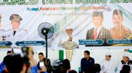 Bupati Tanah Bumbu dr HM Zairullah Azhar Saat Berikan Motivasi Kepada 224 Kepala Sekolah di Acara Gebyar Festival Belajar ID di Pendopo Kantor Bupati setempat, Selasa (17/10/2023) 