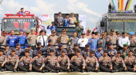 Foto Bersama Usai Gelar Pasukan Mantab Brata di Siring Laut Kotabaru