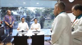 KPU RI / Ketua KPU RI dampingi Pasangan Capres dan Cawapres, Anies - Cak Imin Saat Hendak Jalani Pemeriksaan Kesehatan