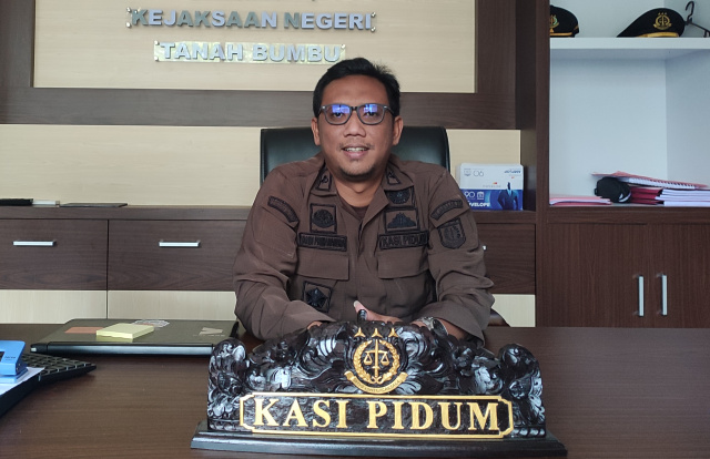 Metro Kalsel / Kepala Seksi Tindak Pidana Umum Kejaksaan Negeri Tanah Bumbu, Yandi Primanandra