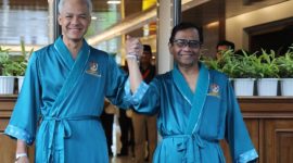 KPU RI / Bakal Capres Cawapres Ganjar - Mahfud Sesaat Akan Lakukan Pemeriksaan Kesehatan