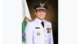 Diskominfo Tanah Bumbu / Bupati Tanah Bumbu dr HM Zairullah Azhar