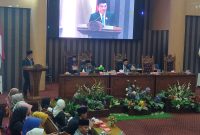 Wakil Ketua DPRD Tanah Bumbu, Said Ismail Kholil Alydrus Saat Nerikan Sambutan di Paripurna PAW Empat Orang Dari Partai Golkar