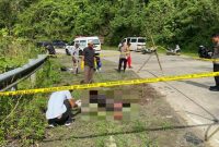 Humas Polres / Jajaran Polsek Mantewe Lakukan Olah TKP Penemuan Mayat di Jalan Batulicin Lumpangi Arah Loksado HSS