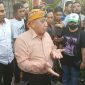 Kepala Disnakertran Kotabaru, H Sugian Noor Saat Sambut Puluhan Serikat Buruh