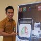 Foto : M Hidayat / Akhmad Salehuddin Saat Perlihatkan Aplikasi MC Tanbu