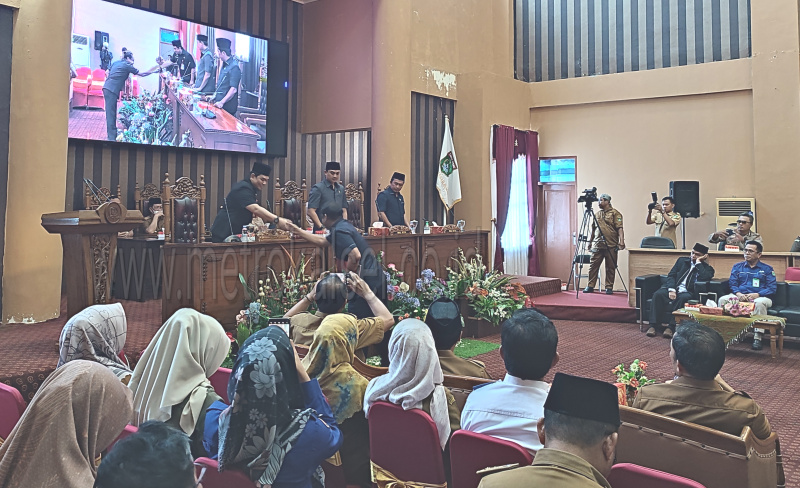 Foto :  Hidayat / Dokumen Raperda Penyertaan Modal Untuk PT Air Minum Bersujud ke Bapemperda DPRD Tanah Bumbu