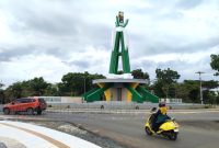 (Foto : Man Hidayat) Bundaran Adipura di Komplek Perkantoran Pemerintah Kabupaten Tanah Bumbu