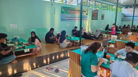 Warga Serbu Soto Bang Amat Batulicin Yang Sudah Diborong dr Sulaiman Umar