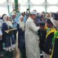 (Foto : Man Hidayat) Bupati Tanah Bumbu dr HM Zairullah Azhar Saat Wisuda 1058 Santri TK TPA se Tanah Bumbu