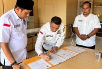 (Foto : Istimewa) Penandatangan Perjanjian Kerjasama antara RSUD Pangeran Jaya Sumitra Kotabaru dengan RSUD dr H Andi Abdurrahman Noor Tanah Bumbu