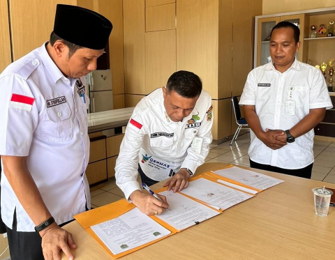 (Foto : Istimewa) Penandatangan Perjanjian Kerjasama antara RSUD Pangeran Jaya Sumitra Kotabaru dengan RSUD dr H Andi Abdurrahman Noor Tanah Bumbu