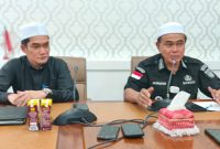 Bupati Tanah Bumbi dr HM Zairullah Azhar didampingi Kepala Dinas Kominfo SP, Alhusin Mardani