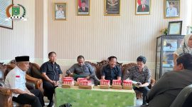 Anggota DPRD Tanah Bumbu Yang Tergabung di Bapemperda Saat Berkumpul Bahas Rencana Bulan Februari 2024