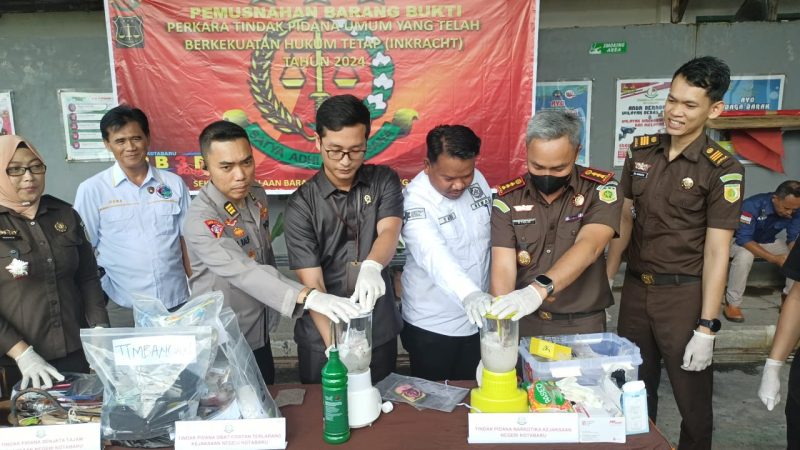 Pemusnahan Barang Bukti di Kejaksaan Negeri Kotabaru