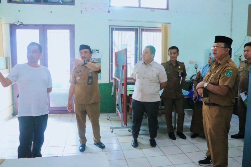 (Istimewa) - Komisi I DPRD Tanah Bumbu Kunjungi Kantor Dinas Kependudukan dan Pencatatan Sipil Kabupaten Tanah Bumbu