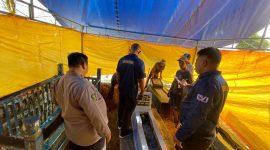 Proses Pembongkaran Makam Untuk Keperluan Autopsi Anak Umur Tiga Tahun Yang Dianiaya Ayah Tirinya di Kabupaten Tanah Bumbu