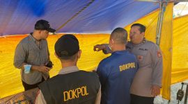 Proses Pembongkaran Makam Untuk Keperluan Autopsi Anak Umur Tiga Tahun Yang Diduga Dianiaya Ayah Tiri di Kabupaten Tanah Bumbu