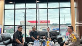 Silaturahmi Pimpinan DPRD Kotabaru dengan Kapolres Kotabaru AKBP Doli M Tanjung SIK