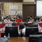 Unsur Pimpinan DPRD Tanah Bumbu saat Bersama TAPD Pemerintah Daerah Gelar Finalisasi Anggaran APBD 2025