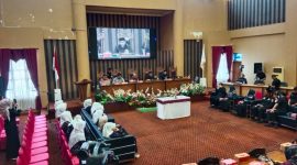 Sosialisasi KPK Bahaya Tindak Pidana Korupsi di Ruang Rapat Paripurna DPRD Tanah Bumbu