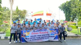 Foto bersama usai acara pelepasan Atlet Futsal Yang Akan Bertanding