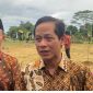 Menteri Lingkungan Hidup RI, Dr Hanif Faisol Saat Berkunjung ke Arboretum At Taif Kabupaten Tanah Bumbu, Jumat (17/1/25)