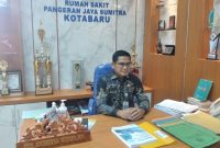 Direktur RSUD Kotabaru Pengeran Jaya Sumitra, drg Andrian Wijaya