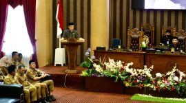 Sekretaris Daerah Tanah Bumbu, Dr H Ambo Sakka Bacakan Jawaban Bupati di Paripurna Riset dan Inovasi