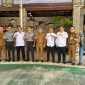 Foto Bersama Bupati Kotabaru, H Muh Rusli Bersama Kakanwil Dirjen Imigrasi Kalsel, Yan Welly Wiguna dan Kepala Kantor Imigrasi Kelas II TPI Batulicin, Ferizal