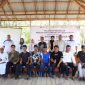 Foto Bersama Usai Pembukaan Pelatihan Meubelair Pengolahan Limbah Kayu di Desa Hati’if Kecamatan Teluk Kepayang Kabupaten Tanah Bumbu, Kolaborasi PT Borneo Indobara dan BLK
