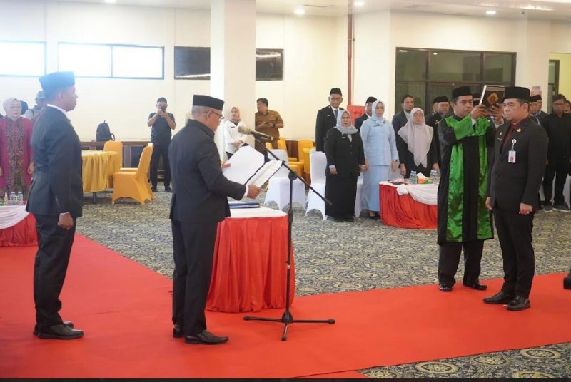 Bupati Kotabaru H Muh Rusli, Saat Lantik Sekretaris Daerah, H Eka Saprudin