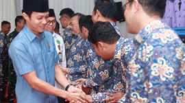 Andi Asdar Wijaya, anggota DPRD Tanah Bumbu Berikan Ucapan Selamat Kepada Pengurus PWI Yang Baru Saja Dilantik di Pendopo Kantor Bupati Tanah Bumbu, Senin (21/7/2025).