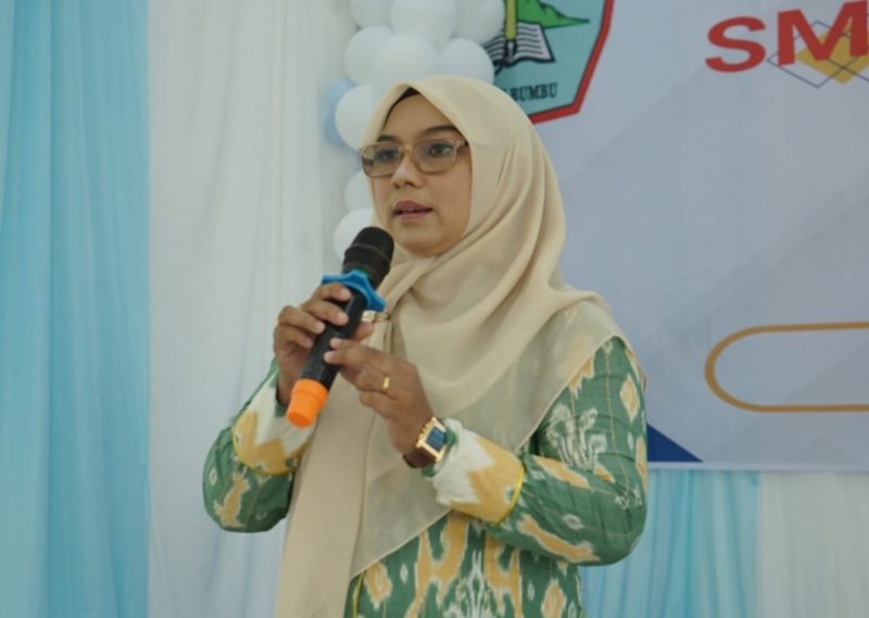 Kepala SMPN 3 Batulicin, Halimatus Sadiah
