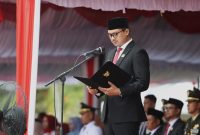 Ketua DPRD Tanah Bumbu, Andrean Atma Maulani Saat Bacakan Naskah Proklamasi Kemerdekaan RI