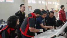 Tim Penyidik Kejari Lumajang, Saat Geledah Kantor BPN Kelurahan Citrodiwangsan, Lumajang