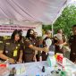 Kepala Kejaksaan Negeri Tanah Bumbu, Dr Dinar Kripsiaji Saat Pimpin Pemusnahan Barak Bukti Yang Sudah Inkrah, Rabu (27/8/2025).
