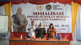 Sosialisasi MBG di Tanah Bumbu Kalimantan Selatan Yang Dibuka Secara Resmi Oleh Anggota Komisi IX DPR RI Mariana Bersama Balai Gizi Nasional