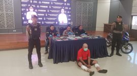 Press Release Pengungkapan Kasus Pembunuhan di Kotabaru Dengan Menghadirkan Tersangka S