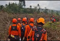 Pencarian Helikopter Ya g Hilang Kontak di Mantewe Kabupaten Tanah Bumbu, Kalimantan Selatan